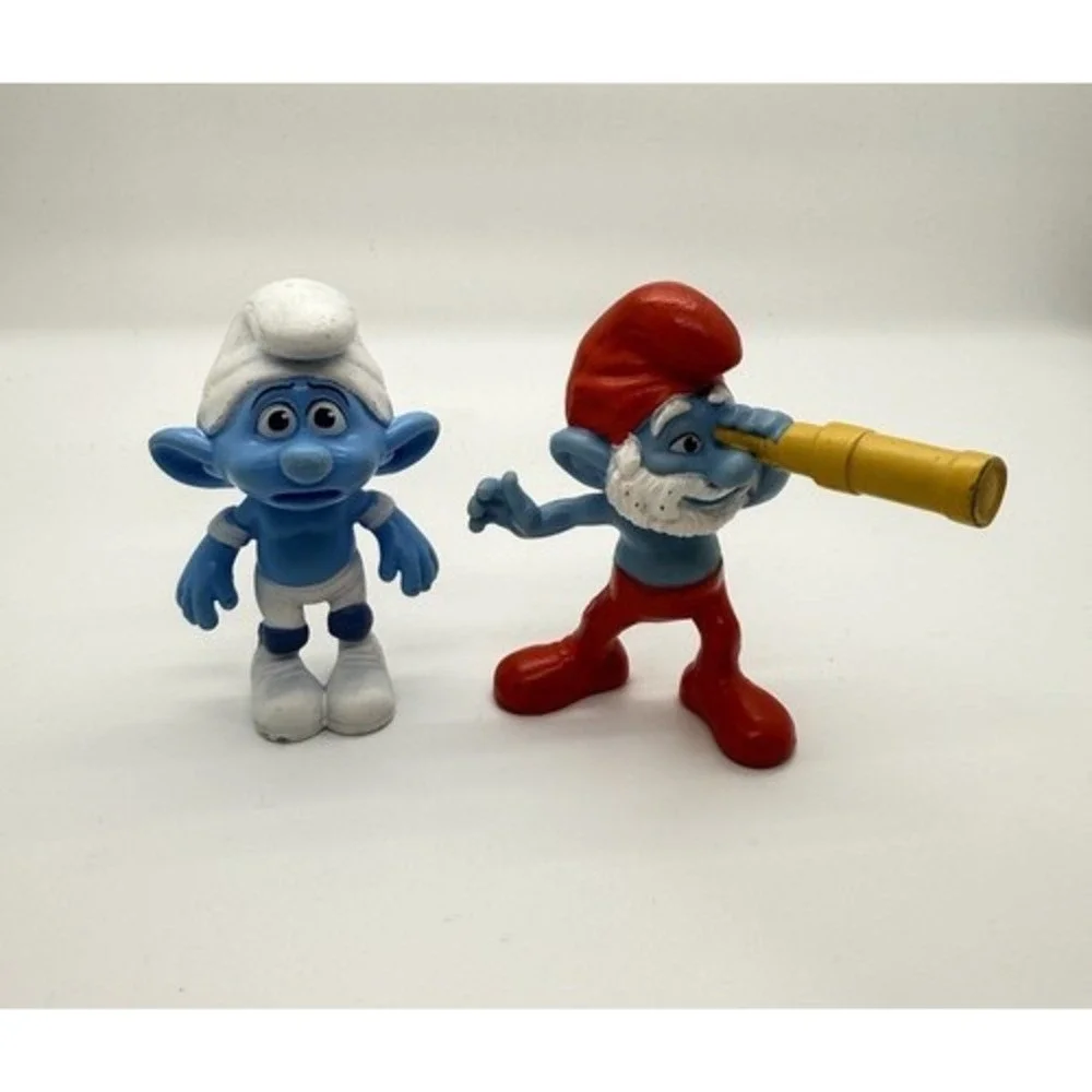 2011 Peyo Papa Smurf and Panicky Smurf Toy Figures
